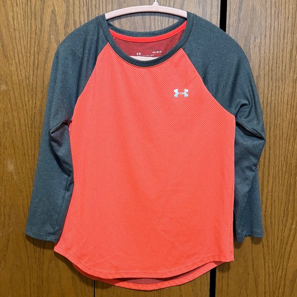 Under Armour ¾ Raglan Sleeve Top - Picture 1 of 3